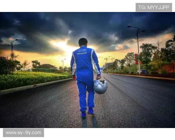 揭秘成为职业足球球员背后的艰辛与坚持到底的真实挑战漫长历程路 揭秘成为职业足球球员背后的艰辛与坚持到底的真实挑战漫长历程路